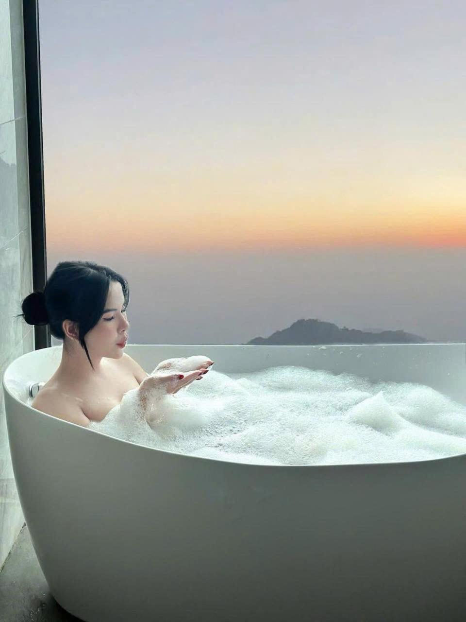 Chuon Chuon Villa Homestay Tam Ðảo Екстериор снимка